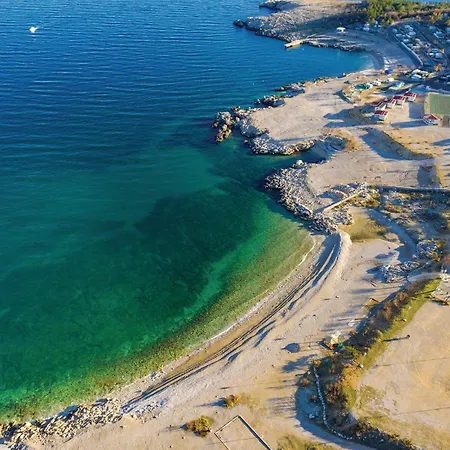 1 Bedroom In Apartman Vrbnik